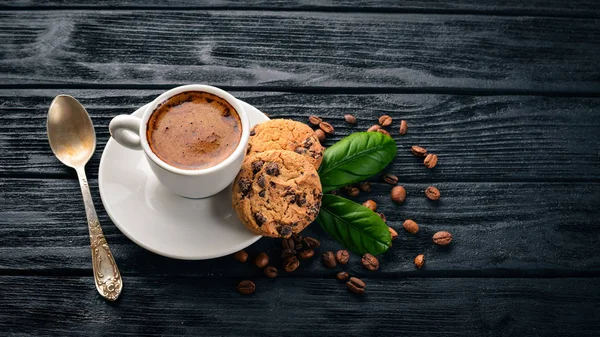 Kávé Zabliszt Csokoládé Cookie Kat Fából Készült Háttér Szemes Kávé — Stock Fotó