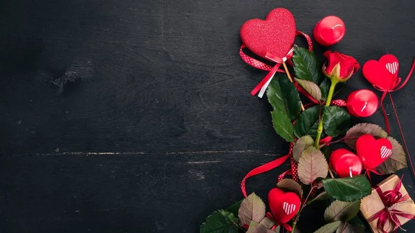 Banner Del Día San Valentín Rosas Regalo Sobre Fondo Madera —  Fotos de Stock
