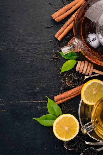 Chá Preto Verde Com Limão Mel Canela Gengibre Bebida Quente — Fotografia de Stock