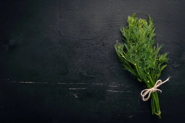 Verse Groene Dille Een Houten Achtergrond Bovenaanzicht Vrije Ruimte Voor — Stockfoto