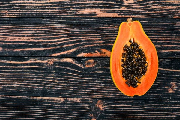 Papaya Trópusi Gyümölcsök Fából Készült Háttér Felülnézet Másolja Hely — Stock Fotó