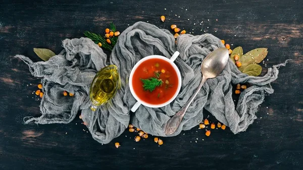 Sopa Tomate Con Chile Verduras Comida Saludable Sobre Fondo Madera — Foto de Stock
