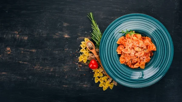 Farfalle Pasta Tomatoes Parmesan Cheese Wooden Background Italian Cuisine Top — Stock Photo, Image