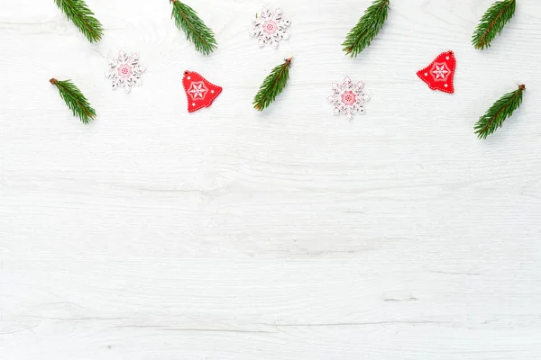 Cartão Natal Caixas Presente Árvore Natal Decorações Natal Fundo Branco — Fotografia de Stock