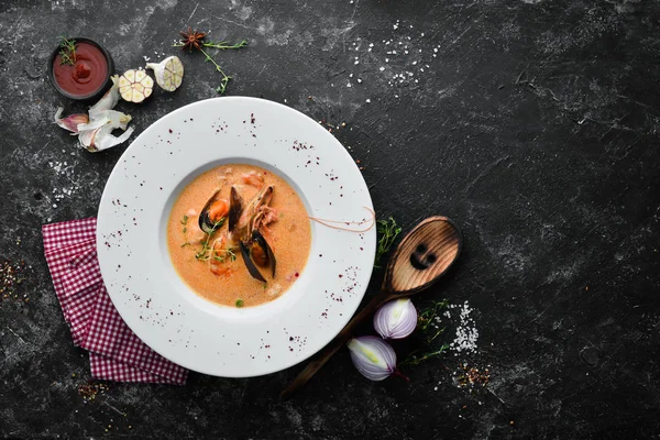 Sup Tomat Krim Untuk Makanan Laut Udang Kerang Cumi Cumi — Stok Foto