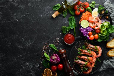 Deniz ürünleri tabakları. Asya mutfağı. Üst Manzara. Metnin için boş yer.