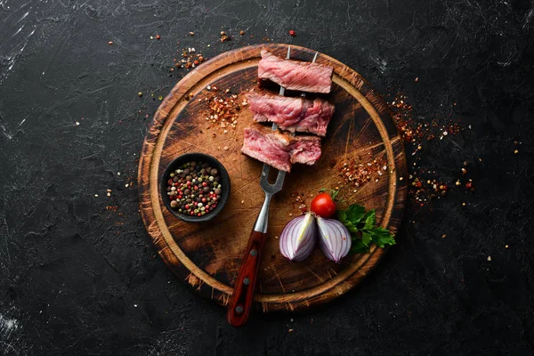 Steak Ribeye Grill Villán Fekete Háttér Első Látásra Szabad Hely — Stock Fotó