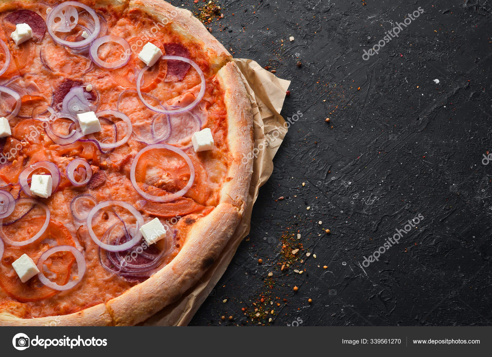 salamlı pizza