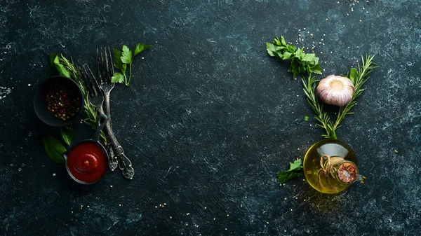 Fondo Negro Para Cocinar Verduras Especias Sobre Mesa Vista Superior — Foto de Stock