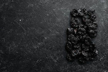 Kuru erik. Kurutulmuş erik. Üst Manzara. Metnin için boş yer.