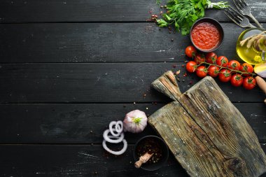 Siyah bayrak. Yemek pişirme, baharat ve sebzelerin geçmişi. Üst Manzara. Metnin için boş yer.