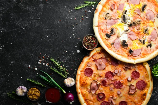 Bakgrund Pizza Set Med Läckra Pizzor Med Bacon Ost Och — Stockfoto