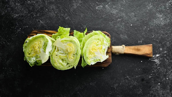 Alface Picada Iceberg Comida Orgânica Verde Saudável Vista Superior Espaço — Fotografia de Stock