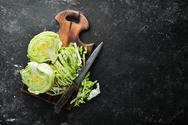 Lattuga Iceberg Tritata Cibo Biologico Sano Verde Vista Dall Alto — Foto Stock