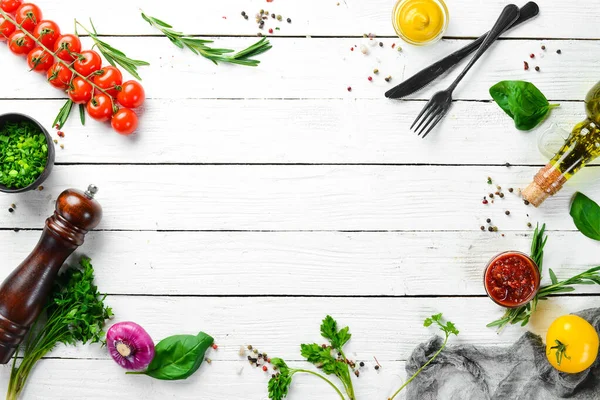 Esperienza Alimentare Verdure Spezie Utensili Cucina Sul Vecchio Tavolo Spazio — Foto Stock