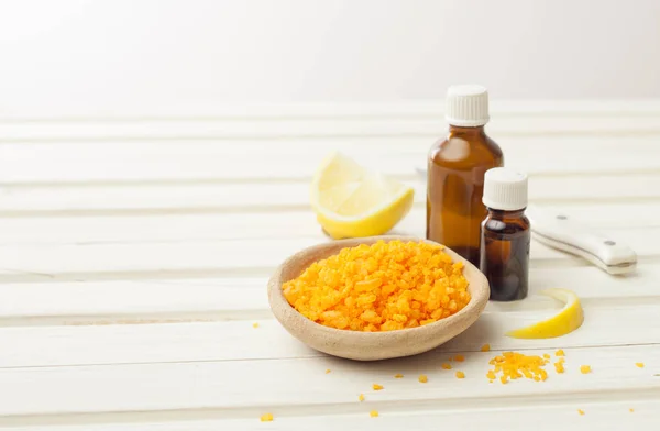 Salt, cosmetic oil, ginger and lemon for preparing cosmetics at — Stock Photo, Image