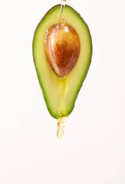 Рецепты авокадо с медом на белом фоне — стоковое фото