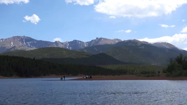 Pesca su Crystal Creek Reservoir Colorado 4K — Video Stock