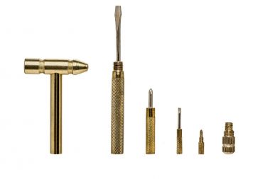 Tornavidalar içinde çıkarılabilir çekiçle