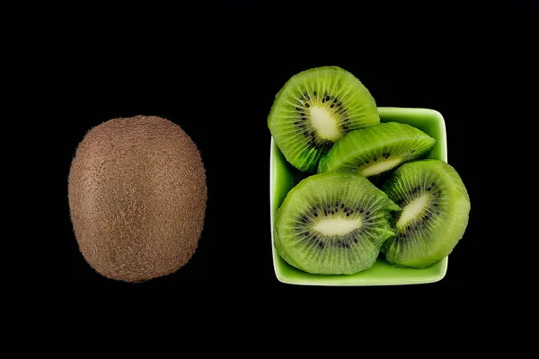 Kiwi with sliced ​​kiwi — Stok Foto