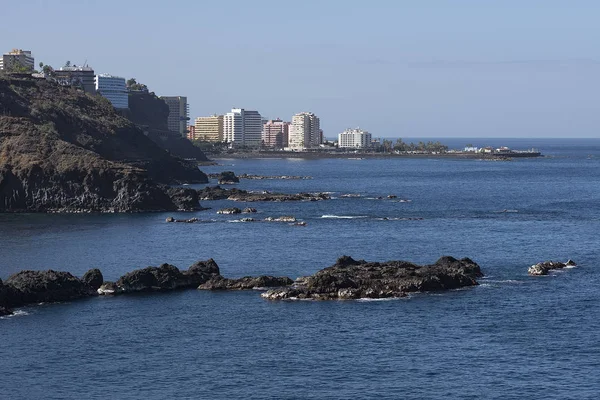 Puerto de la Cruz, Tenerife, Kanári-szigetek. — Stock Fotó