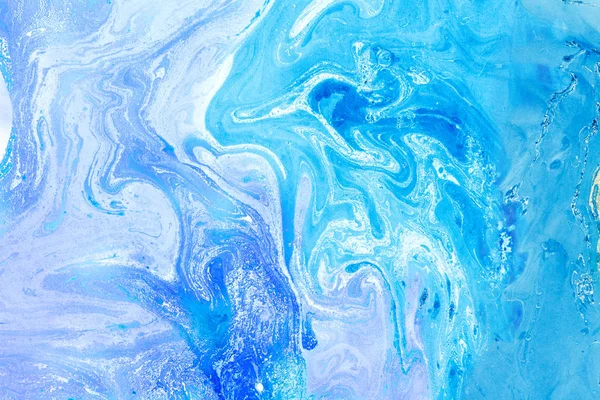 Borrão marmorização azul-violeta textura. Fundo criativo com ondas pintadas a óleo abstratas, superfície artesanal. Tinta líquida . — Fotografia de Stock