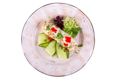 Bıldırcın yumurtası ve sebze salatası.