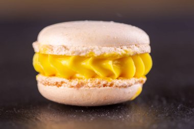 Vanilyalı limon kreması.