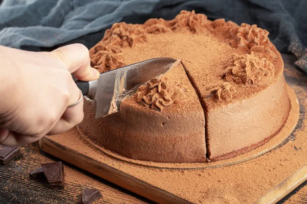 Sugar-free chocolate cake with bitter chocolate and chocolate powder