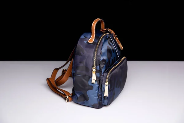 Moscú Rusia 2019 Mochila Azul Con Divorcio Negro Tommy Hilfiger — Foto de Stock