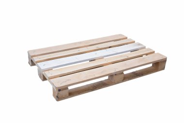 Moskova, Rusya - 01 / 27 / 2020: Ahşap paletler, paletler, yükleyici vasıtasıyla taşınacak nakliye konteynırı