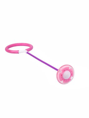 Ping pong oynamak için raketler, küçük bir masada el oynamak için.