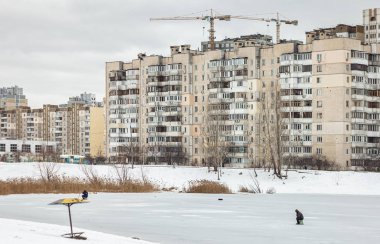 Büyük bir şehirde küçük insanlar