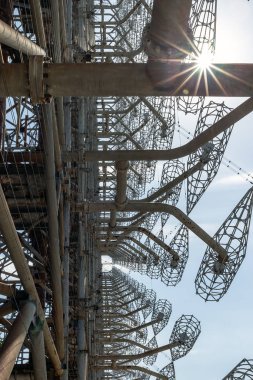 Duga 'nın dev antenleri. Gizli askeri Sovyet ufuk ötesi radarları.