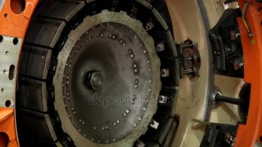 Şekillendirme lastik makinesi arabada davul haddeleme lastik fabrikası 