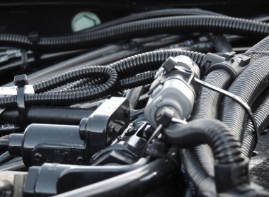 Motor kablo demetleri soğutucu, yalıtım eczacılık ve oluklu boru ile  