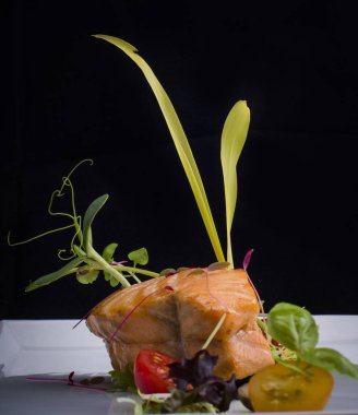 Fırında Balık deniz ürünleri