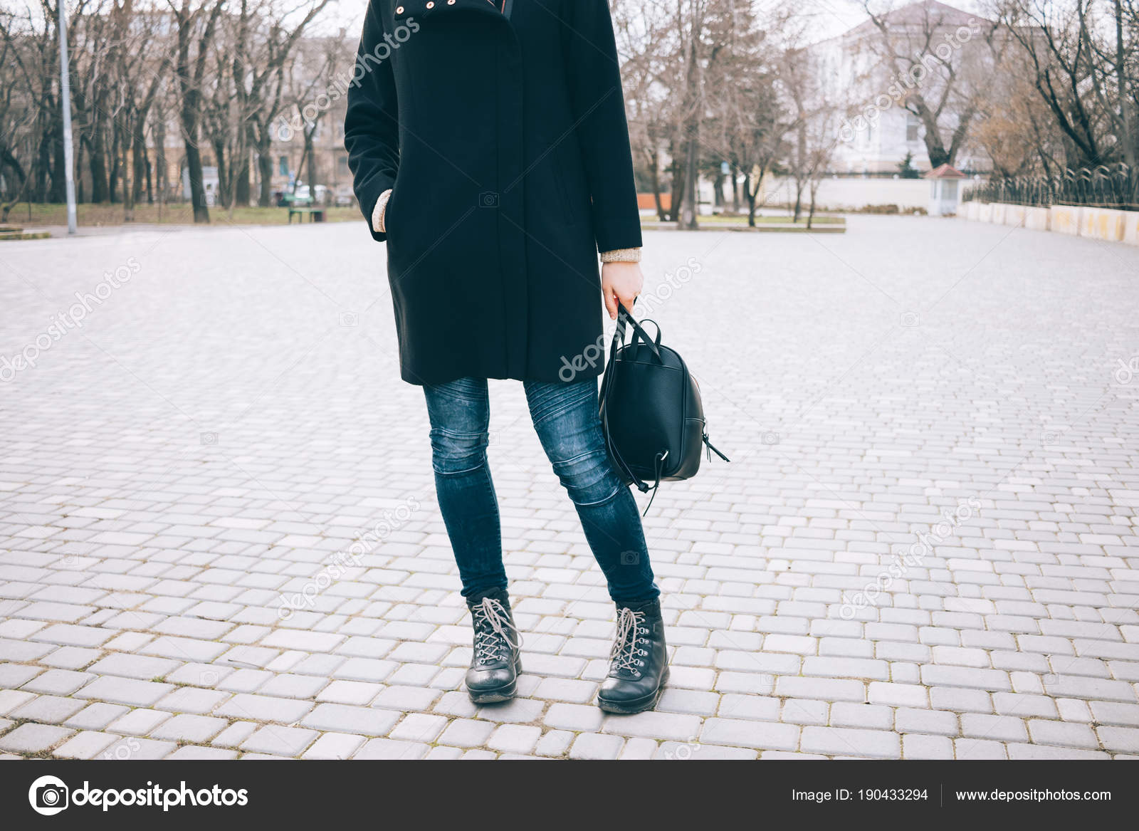 fille maigre promenades grosse bite