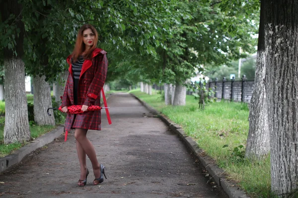 Woman Raincoat Holding Umbrella Park — 图库照片