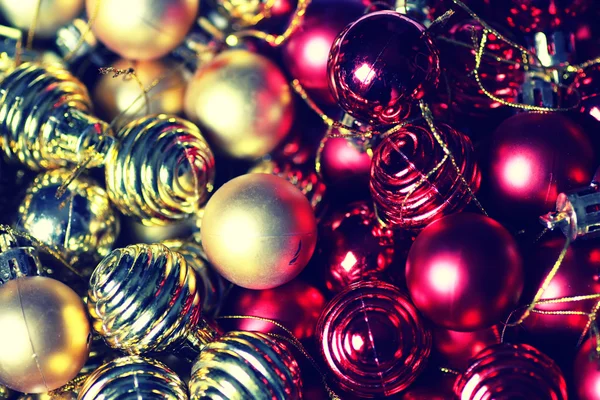 Christmas färg bollen i en låda — Stockfoto