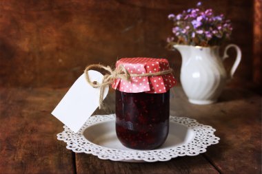 rustik ev yapımı reçel ahşap arka plan ve çiçek