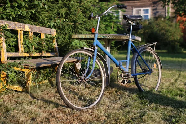 Rower na terenach wiejskich — Zdjęcie stockowe
