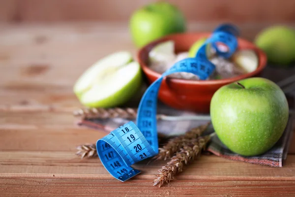 Вітамінні яблука сніданок каша дієта — стокове фото