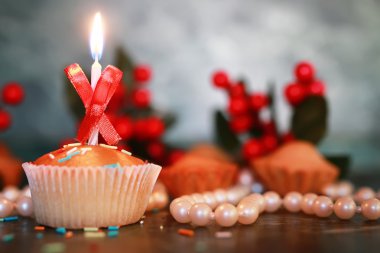 bir mum tatil ile cupcake