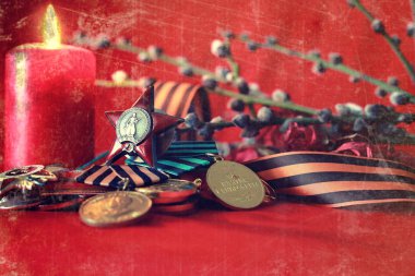 Büyük Vatanseverlik Savaşı madalya kompozisyon Retro etkisi