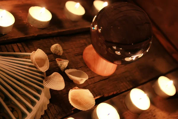 Kehanet tarot kartları mum