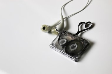 ses kaset kaset şekli kalp