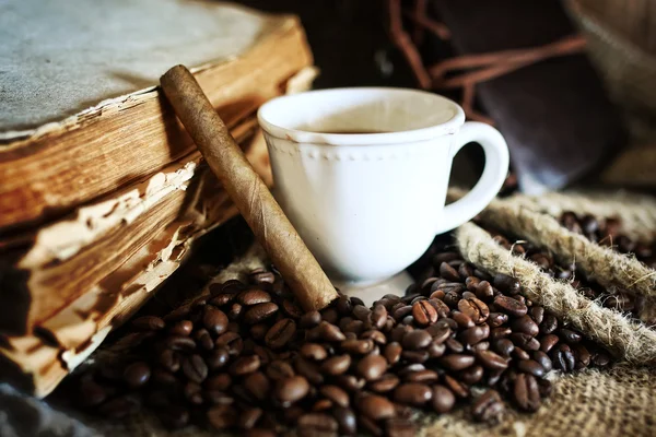 커피 콩 섬유 배경 — 스톡 사진