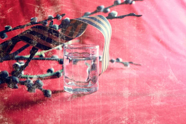 Büyük Vatanseverlik Savaş madalyalarının bileşimi üzerinde geriye dönük etki