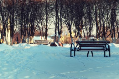 Kış Park bankında sokak